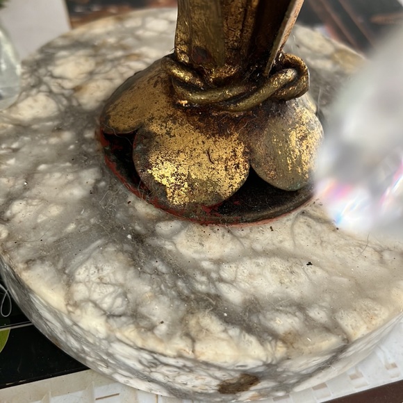 •VINTAGE TOLE GILT MARBLE CANDELABRA• - Picture 9 of 15